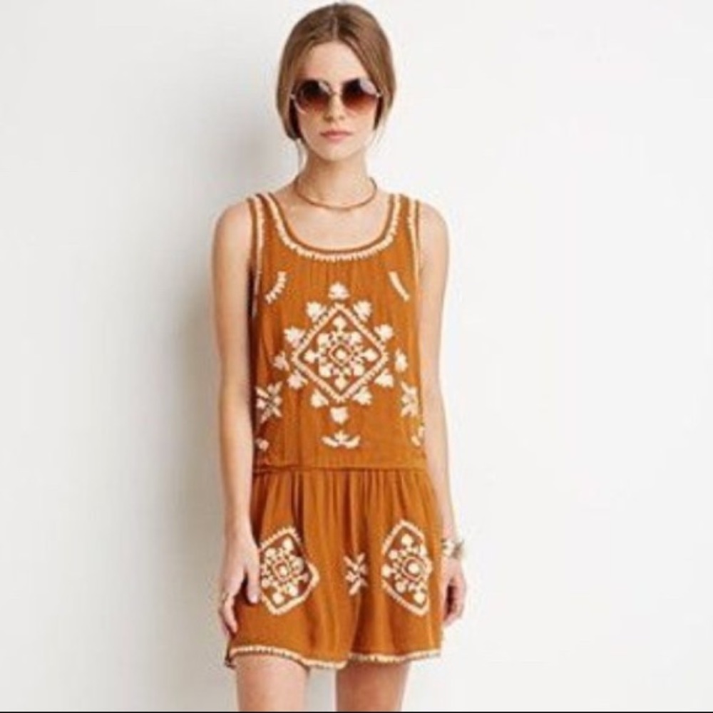 Forever 21 Aztec Patterned Mini Dress Size S